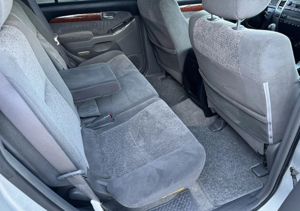 Toyota Land Cruiser cena 76500 przebieg: 332121, rok produkcji 2004 z Starachowice małe 631